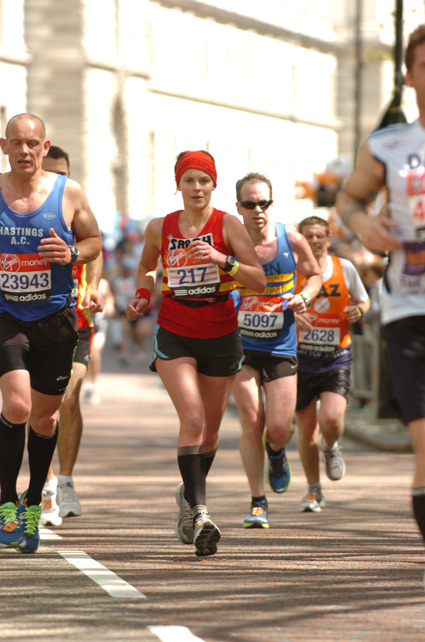 Sarah running London Marathon Championship